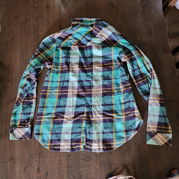 💐2/$25 Women's Columbia Sportswear Plaid Button-down Shirt, Medium - Picture 2 of 11
